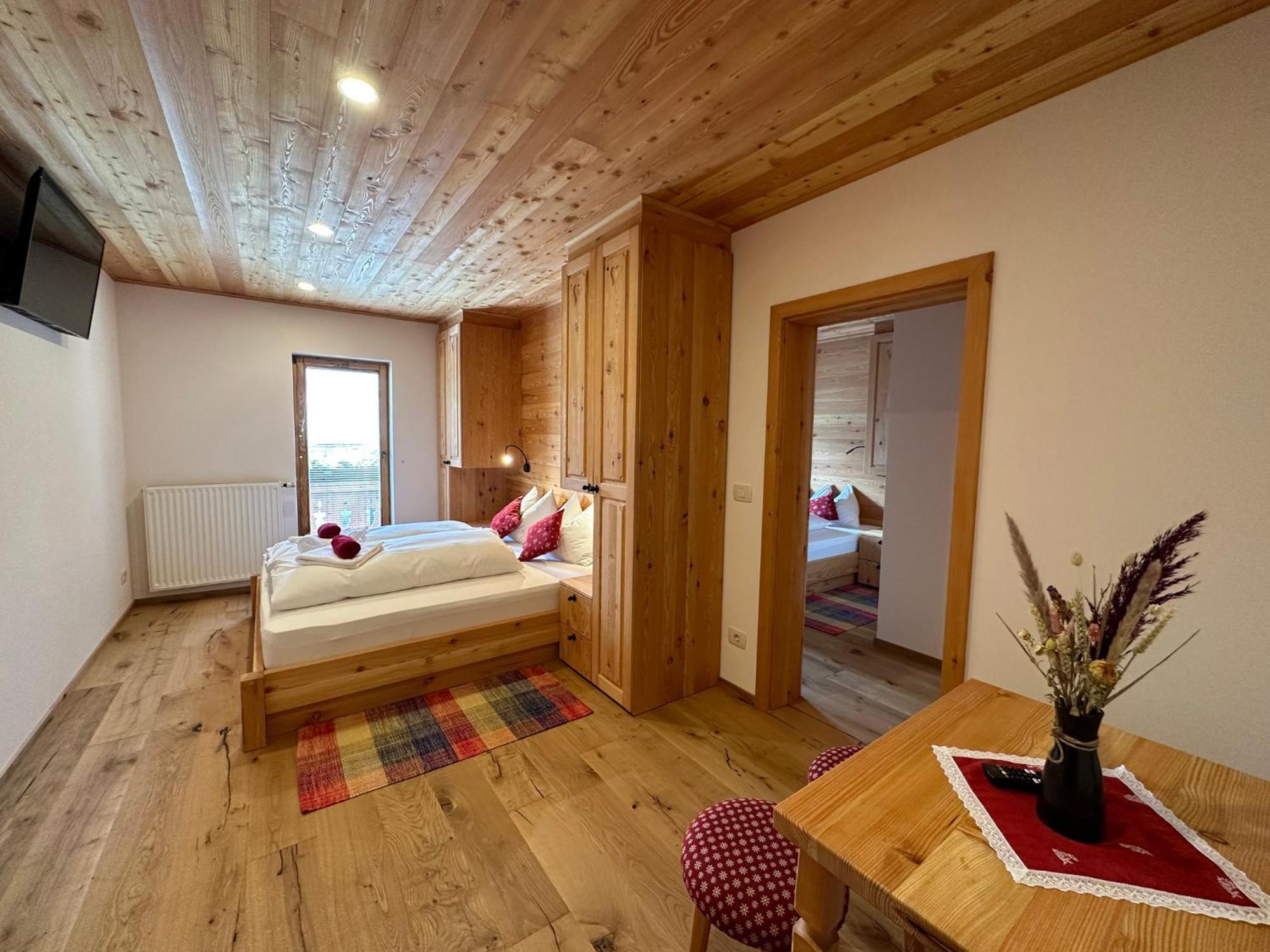Hotel Surc Kranjska Gora Εξωτερικό φωτογραφία