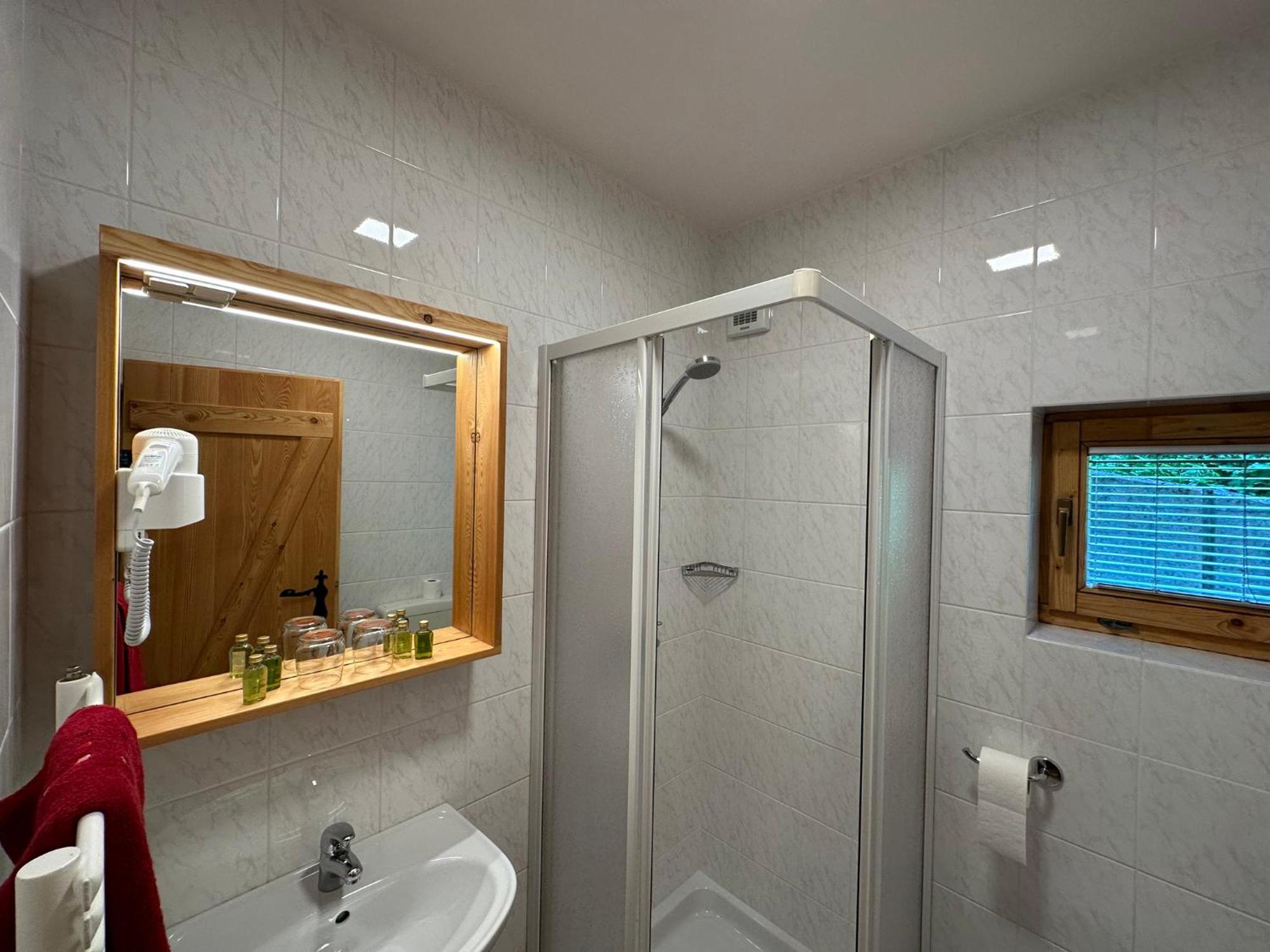 Hotel Surc Kranjska Gora Εξωτερικό φωτογραφία