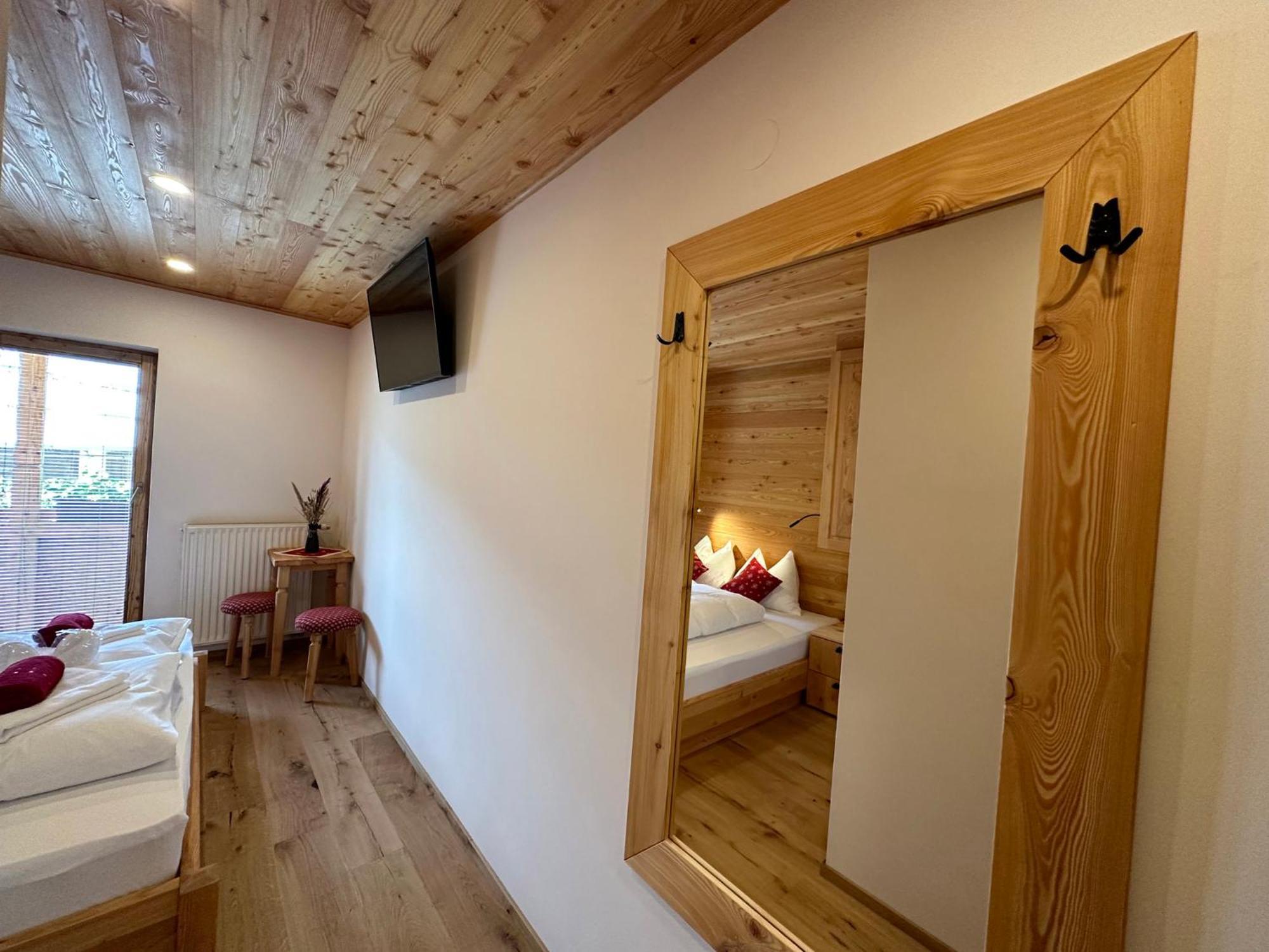 Hotel Surc Kranjska Gora Εξωτερικό φωτογραφία