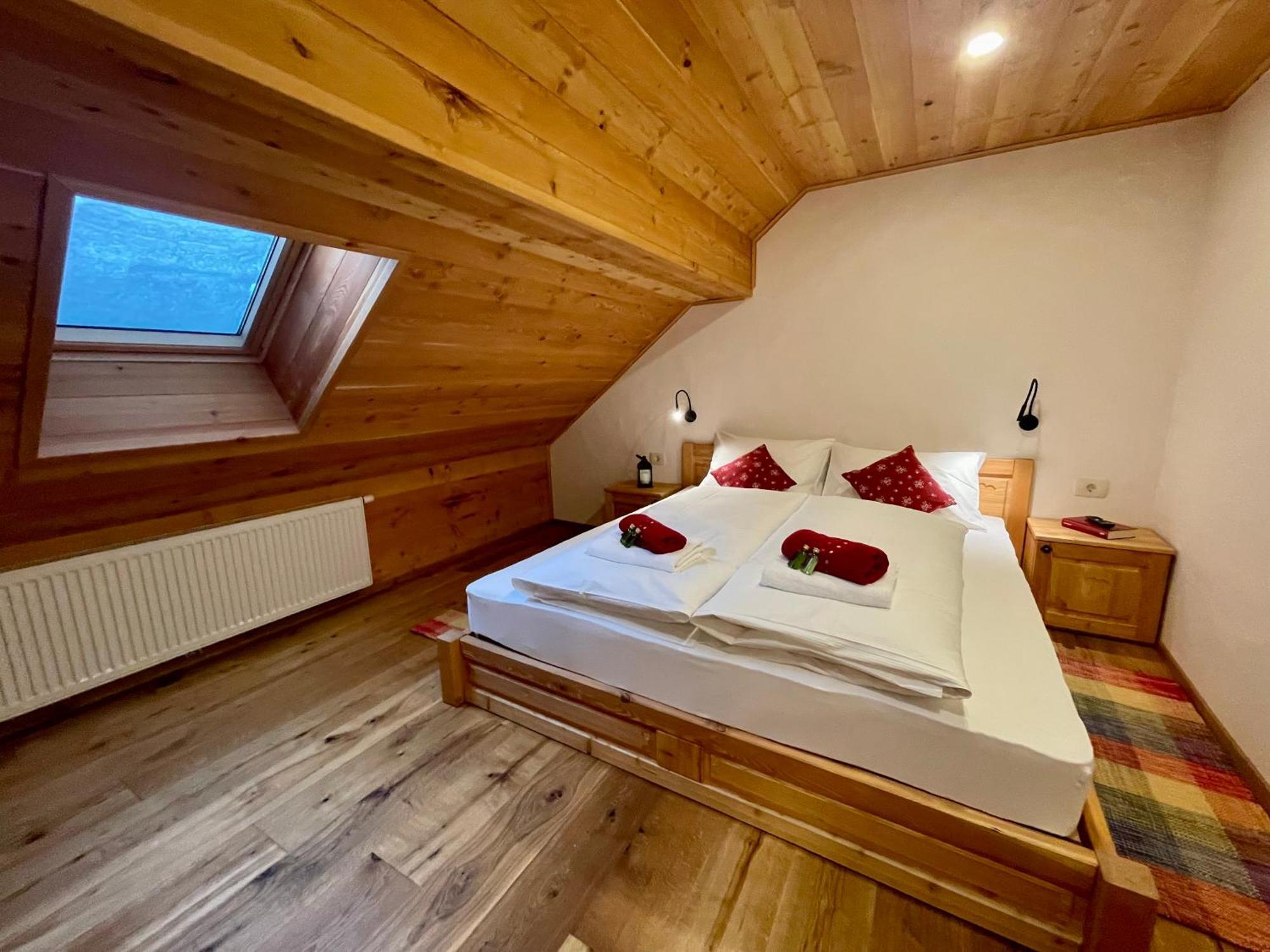 Hotel Surc Kranjska Gora Εξωτερικό φωτογραφία