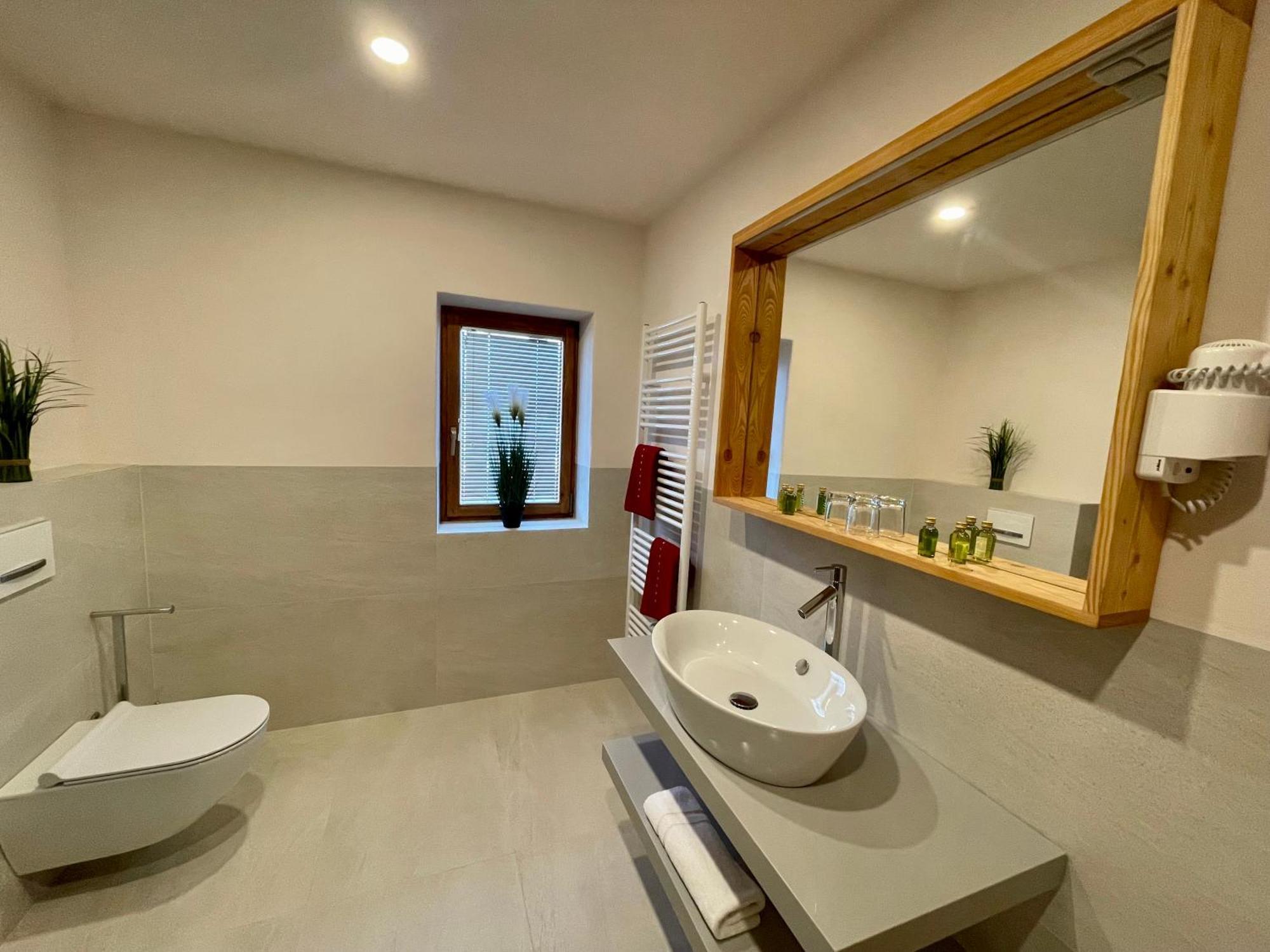 Hotel Surc Kranjska Gora Εξωτερικό φωτογραφία